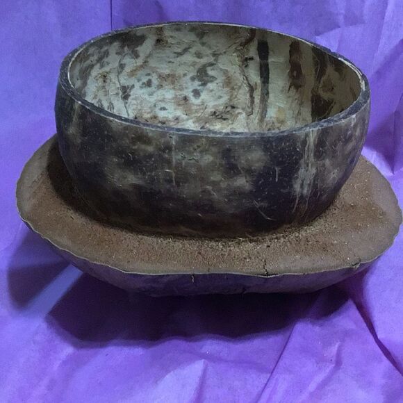 Vintage coconut bowl still in husk - Picture 1 of 6